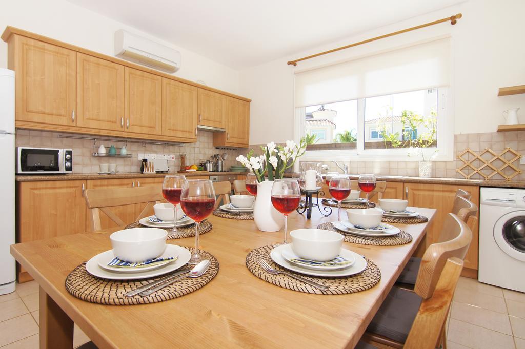 Villa Celine Protaras Bagian luar foto