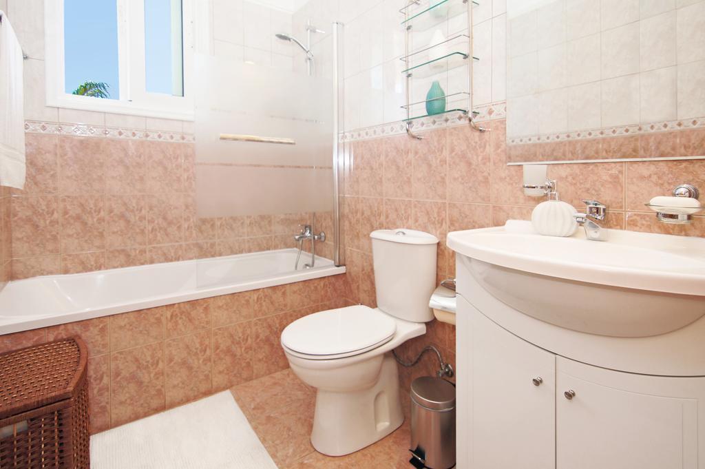Villa Celine Protaras Bagian luar foto